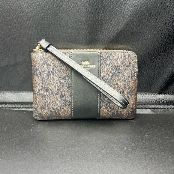 Coach corner zip wristlet let brown with black cs - Picture 4 of 11